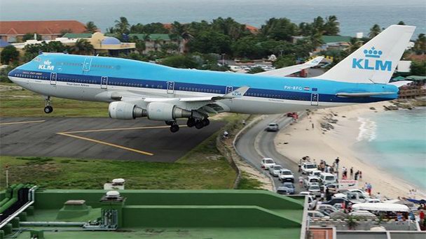 Аэропорт Принцессы Юлианы в Мариго Аэропорт Принцессы Юлианы в Мариго