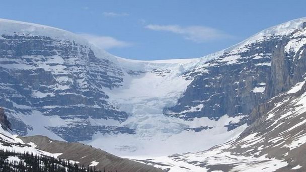 Ледник Колумбия в Альберте