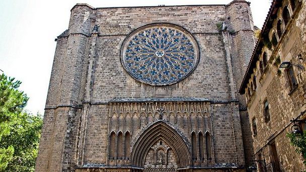 Собор Санта-Мария-дель-Пи в Барселоне