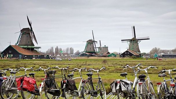 Деревня Заансе Сханс в Амстердаме