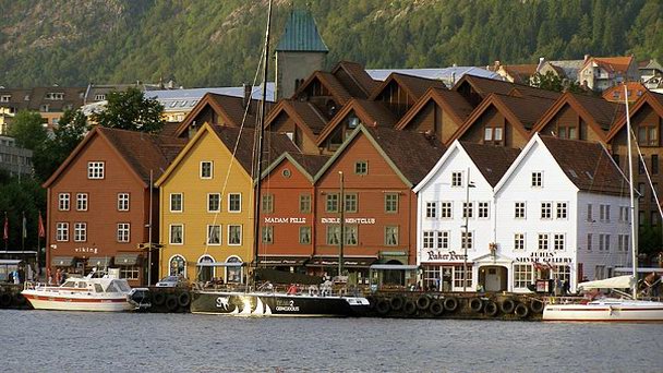 Ганзейская набережная Брюгген в Регионе Фьордов