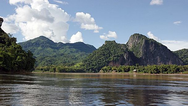 Река Меконг в Пномпене Река Меконг в Пномпене