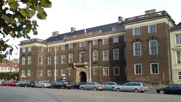 Дворец Шарлоттенборг в Копенгагене