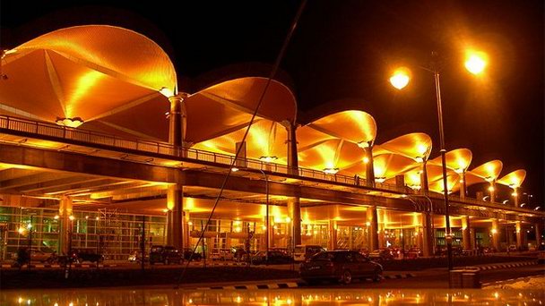 Международный аэропорт Кучинг Борнео (Калимантан)