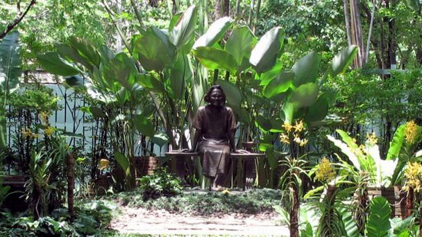 Мемориальный парк принцессы-матери в Бангкоке