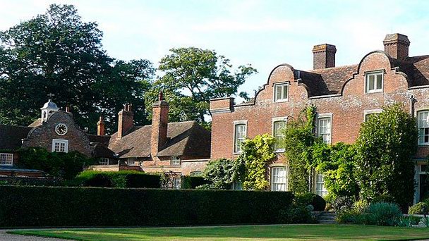 Годингтон Хаус в Англии