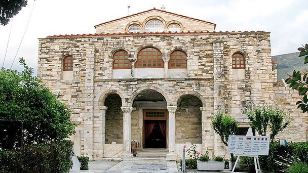 Panayia Ekatondapiliani Cathedral на Поросе