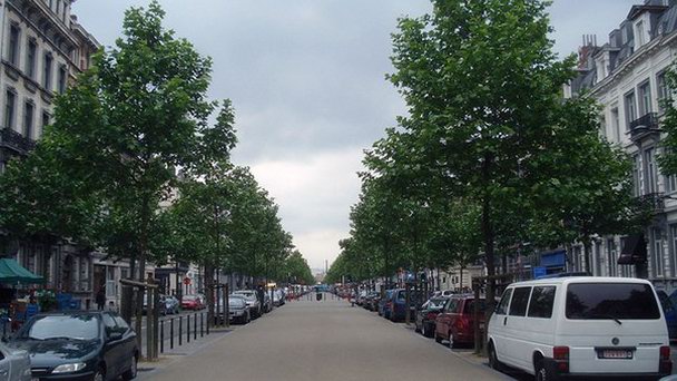 Сталинградская авеню в Брюсселе