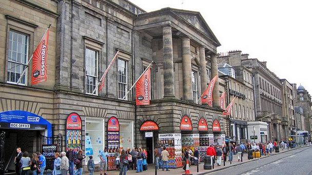 Здание Assembly Rooms в Шотландии