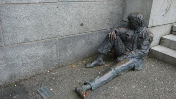 Памятник Человеку в Регионе Фьордов