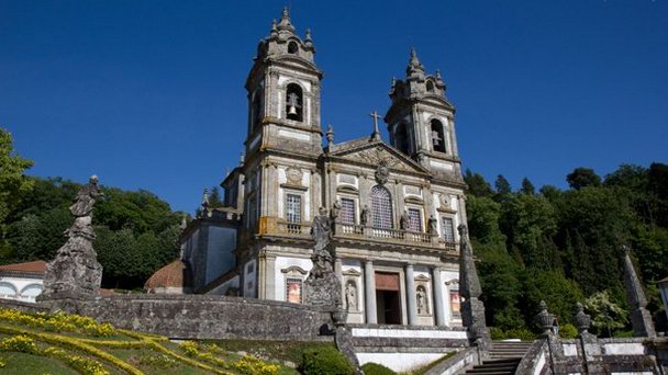 Церковь Бом Жезус де Монте в Браге