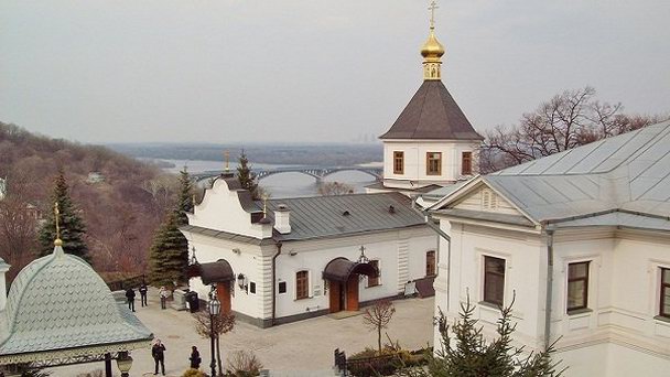 Ближние и Дальние пещеры в Киеве