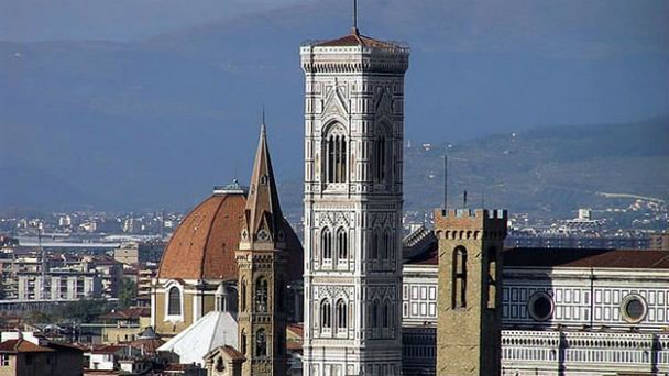 Коло­кольня Джотто в Флоренции