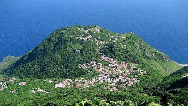 Вулкан Маунт-Синери в Сабе