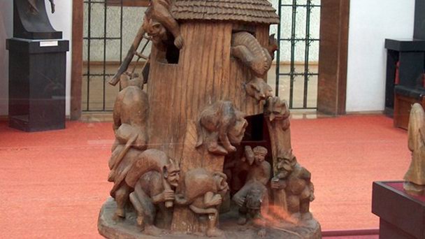 Музей чертей в Каунасе