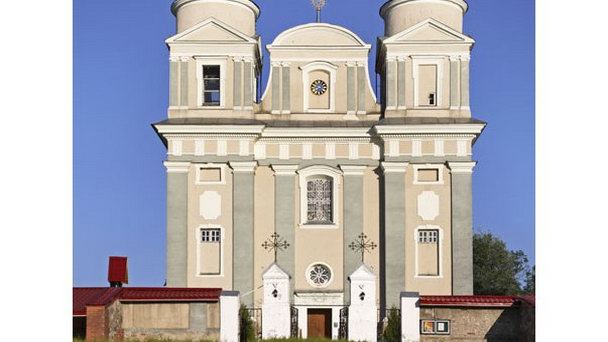 Костел Св. Тадеуша в Лучае в Витебской области