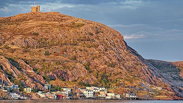 Холм Сигнал-Хилл в Сент Джоне