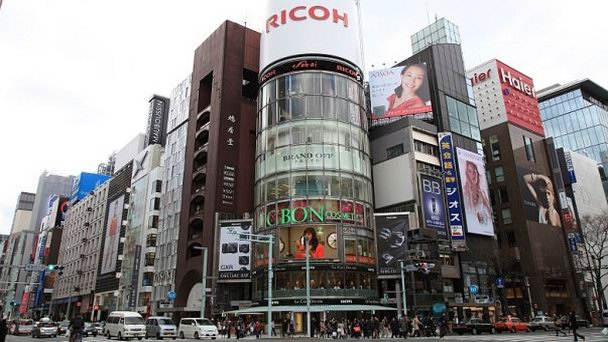 Станция Гиндза в Токио