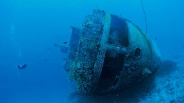 Затонувшее судно Cedar Pride в Акабе Затонувшее судно Cedar Pride в Акабе