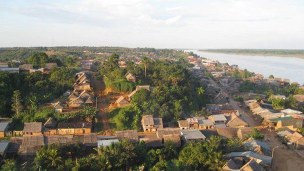 Поселение Наута в Икитосе