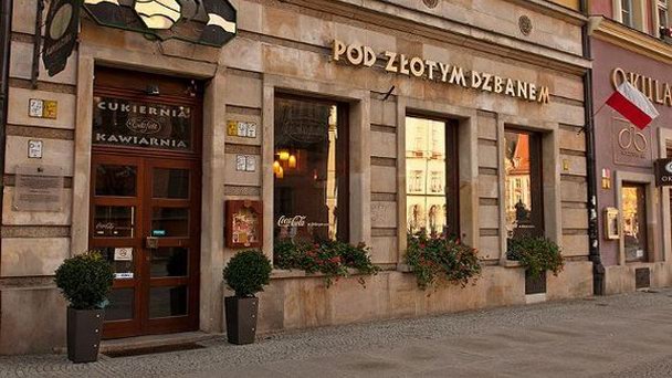 Кафе Под Златым Кувшином во Вроцлаве