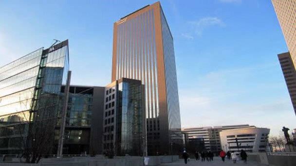 Небоскреб Tour Adria в Париже