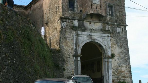 Мотовун. Нижние ворота на п-ове Истрия