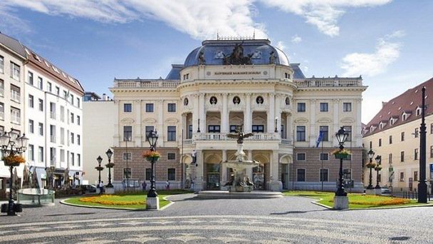 Национальный театр Словакии в Братиславе