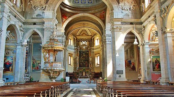 Коллегиальная церковь святых Петра и Стефана в Тичино