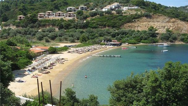 Пляж Ностос на Острове Крит