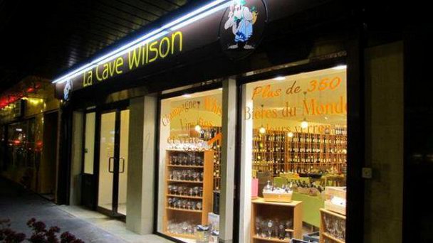 Кафе Cave Wilson на Лазурном береге