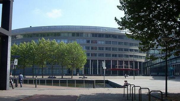 Гаагский университет в Гааге