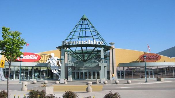 Торговый комплекс Devonshire Mall в Онтарио Торговый комплекс Devonshire Mall в Онтарио