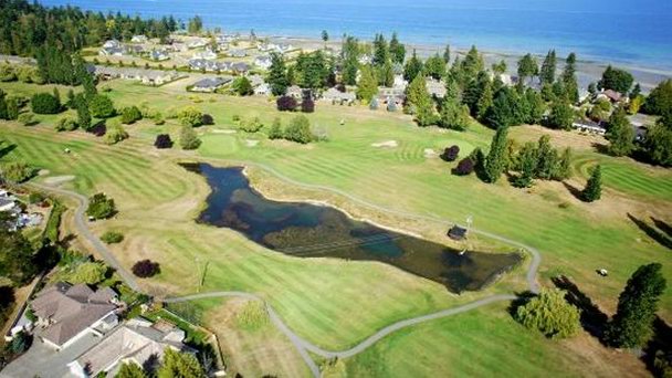 Гольф-клуб Eaglecrest в Британской Колумбии