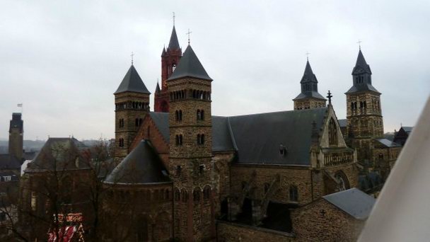 Собор Святого Серватия (Sint Servaasbasiliek) в Маастрихте