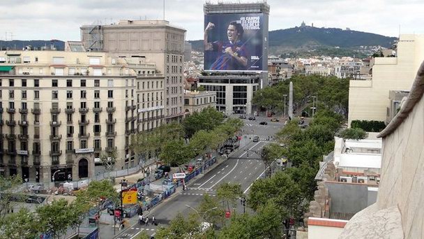 Проспект Пaсeо дe Грaция в Барселоне Проспект Пaсeо дe Грaция в Барселоне