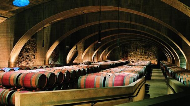 Винный завод Mission Hill Family Estate в Британской Колумбии