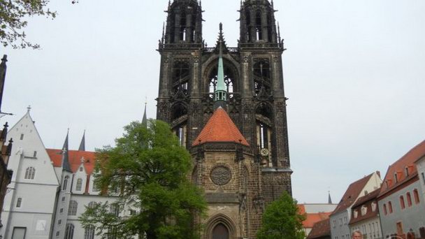 Кафедральный Майсенский собор и Соборная площадь в Саксонии