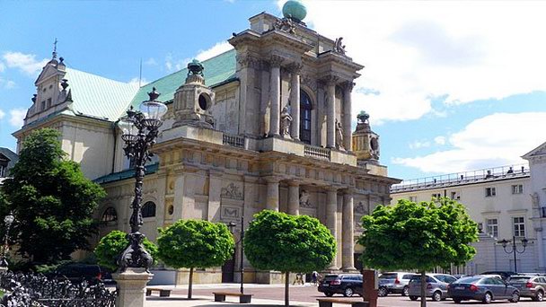 Костел босых кармелитов Успения Пресвятой Девы Марии и Святого Юзефа в Варшаве