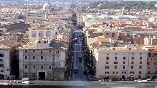 Виа дель Корсо в Риме