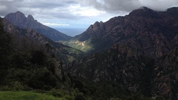 Ущелье Спелунка на Корсике