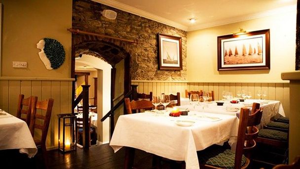 Ресторан West End Housе в Керри