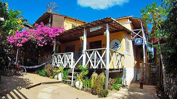 Лагерь серфингистов в Пипе