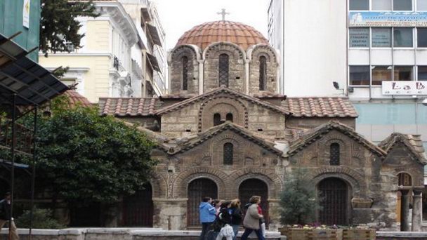 Церковь Капникарея в Афинах Церковь Капникарея в Афинах