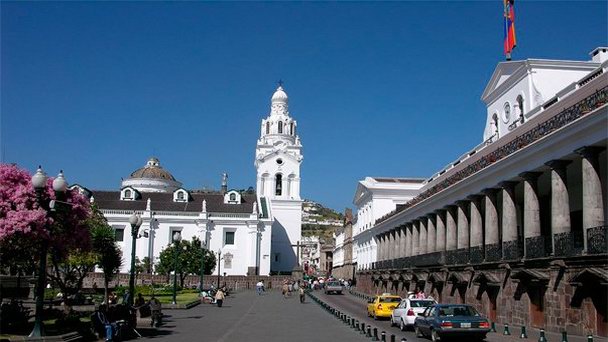 Дворец правительства в Кито Дворец правительства в Кито