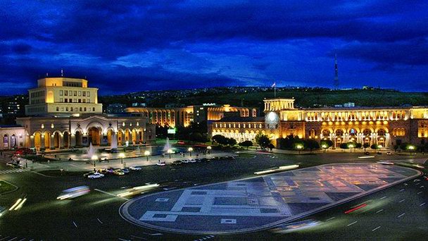 Площадь Республики в Ереване