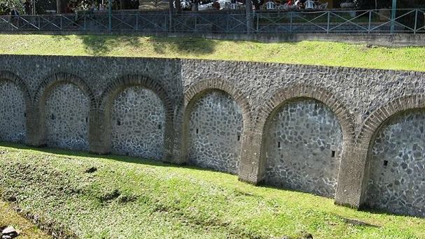 Акведук в Кампании