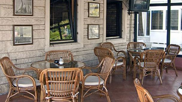 Ресторан Bar pizzeria Rabello на Будванска Ривъере