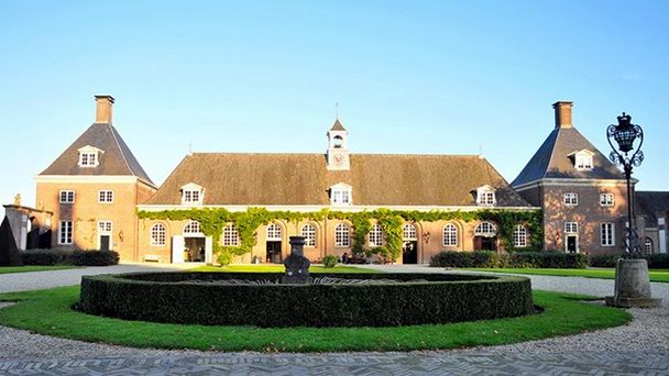 Замок Амеронген в Утрехте