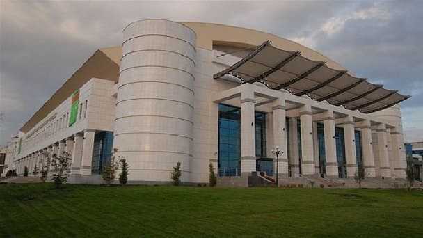 Олимпийский водноспортивный комплекс в Ашгабате Олимпийский водноспортивный комплекс в Ашгабате